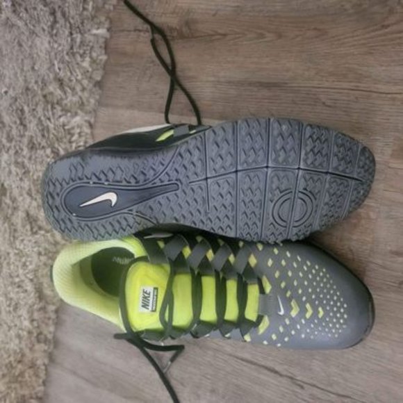 Men's Nike Fingertrap Max Size 12 Like New - Picture 2 of 4
